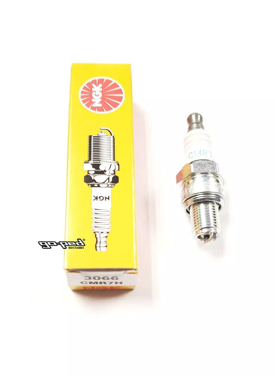 Go-Ped SPARK PLUG (RC) (4066)