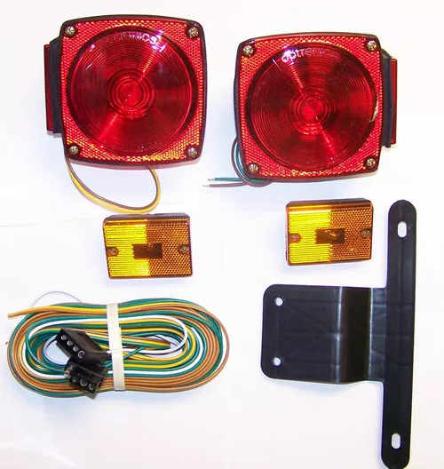 (Stud Mount) Universal Submersible Under 80" Light Kit